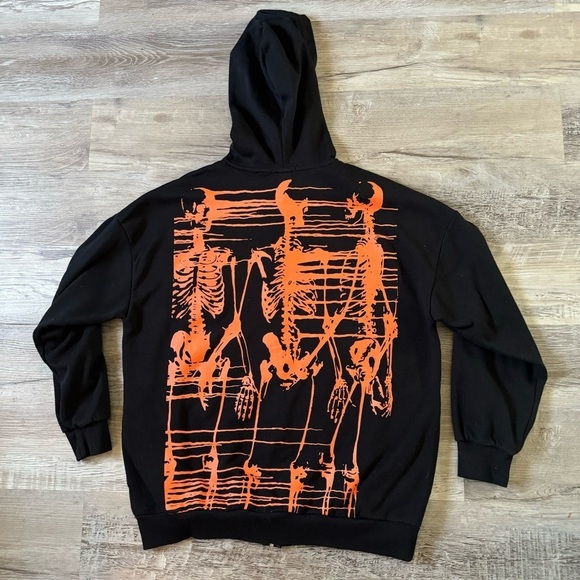 Black and orange skeleton zip up hoodie 00s grunge style y2k skull pile men’s M - Picture 2 of 6